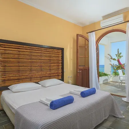 Country house Sea View Luxury House Haraki